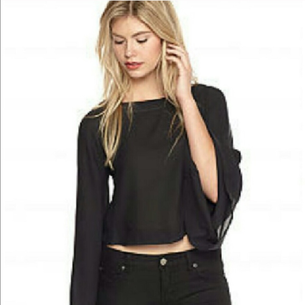 Black Bell Sleeve Pebbled Crepe Crop Top L